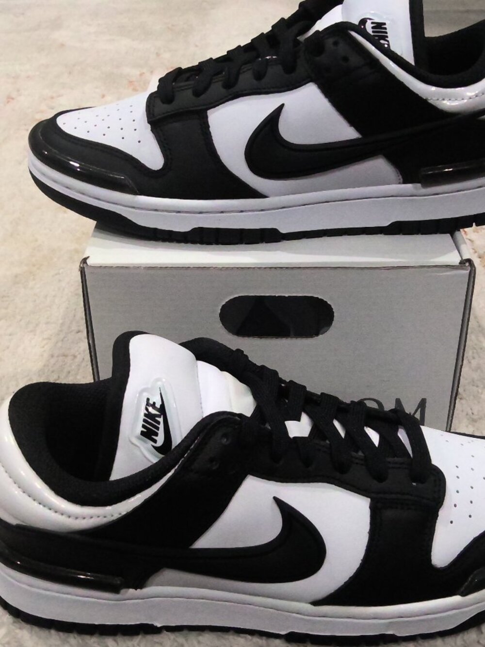 New Womens Nike Dunk Low Twist Sneakers, size 8